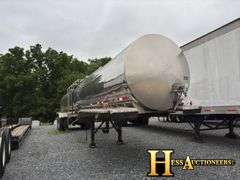 1992  WALKER  SST  44'  MILK TANKER TRAILER
