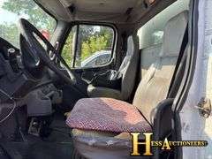2008  FREIGHTLINER  M2  BOX TRUCK, NON RUNNER