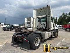 2013  MACK  CXU612  S/A DAYCAB