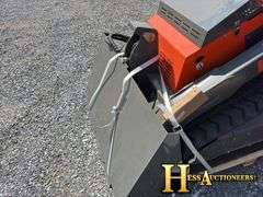 HURRICANE   HRC700  MINI COMPACT TRACK LOADER