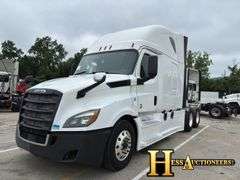 2018  FREIGHTLINER  CASCADIA  T/A SLEEPER