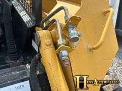2012  JOHN DEERE  325  SKID LOADER