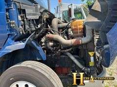 2010  INTERNATIONAL  8600  T/A DAYCAB, NON-RUNNER