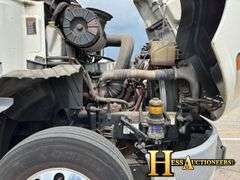 2013  MACK  CXU612  S/A DAYCAB