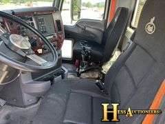 2013  MACK  CXU612  S/A DAYCAB