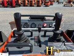 HURRICANE   HRC700  MINI COMPACT TRACK LOADER