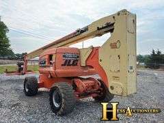 JLG  800A  MANLIFT
