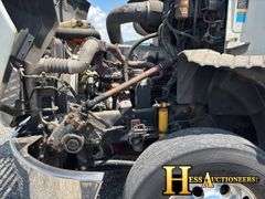 2013  MACK  CXU612  S/A DAYCAB