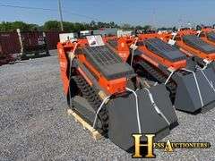 HURRICANE   HRC700  MINI COMPACT TRACK LOADER