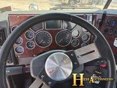 2013  MACK  CXU613  S/A DAYCAB