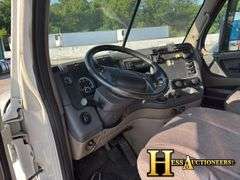 2014  FREIGHTLINER  CASCADIA  S/A DAYCAB