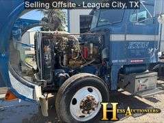 1988  PETERBILT  379  T/A DAYCAB