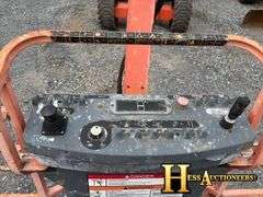 JLG  800A  MANLIFT