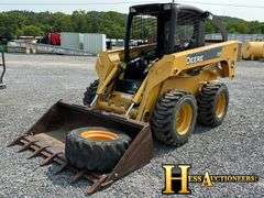 2012  JOHN DEERE  325  SKID LOADER