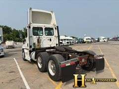 2013  FREIGHTLINER  CASCADIA  T/A DAYCAB