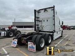 2018  FREIGHTLINER  CASCADIA  T/A SLEEPER