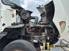 2013  MACK  CXU612  S/A DAYCAB