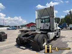 2013  MACK  CXU612  S/A DAYCAB