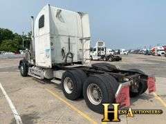 2000  FREIGHTLINER  FLD132  T/A SLEEPER
