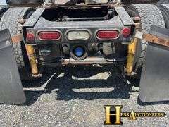2013  MACK  CXU612  S/A DAYCAB