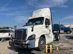 2014  FREIGHTLINER  CASCADIA  S/A DAYCAB