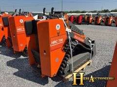 HURRICANE   HRC700  MINI COMPACT TRACK LOADER