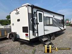 2018  FOREST RIVER  EXTREME LITE  TRAVEL TRAILER