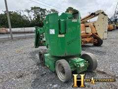 2007  JLG  E300  BOOM LIFT