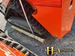 HURRICANE   HRC700  MINI COMPACT TRACK LOADER