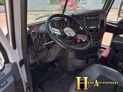 2013  MACK  CXU612  S/A DAYCAB