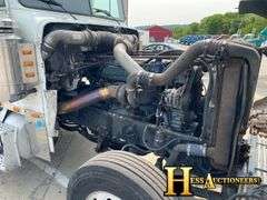 2000  FREIGHTLINER  FLD132  T/A SLEEPER