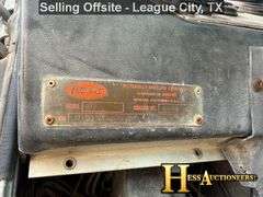 1988  PETERBILT  379  T/A DAYCAB