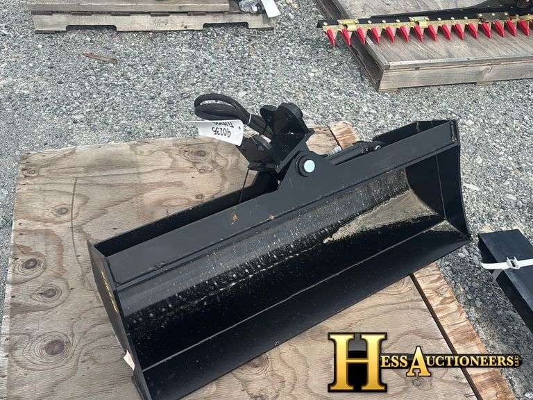 2025  MIVA  24"  TILTING BUCKET  EXCAVATOR ATTACHMENT