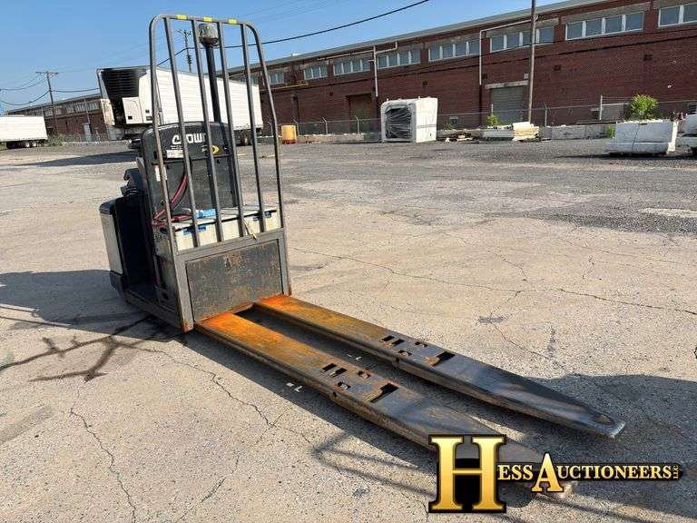 2014  CROWN  PC4500-60  PALLET JACK