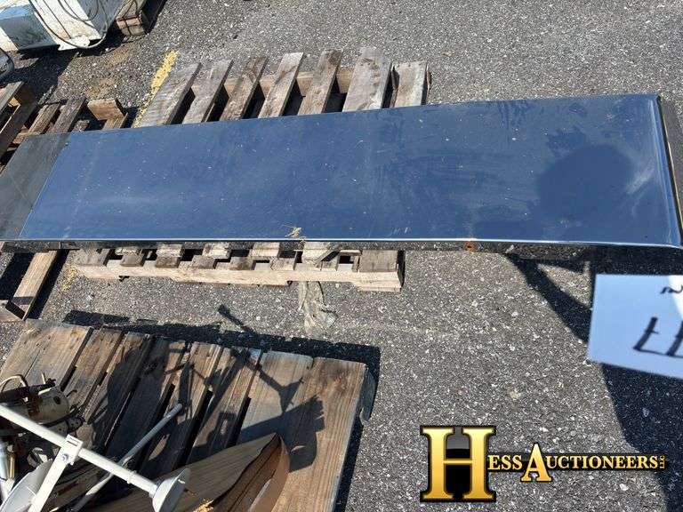 BUMPER  TRUCK PART