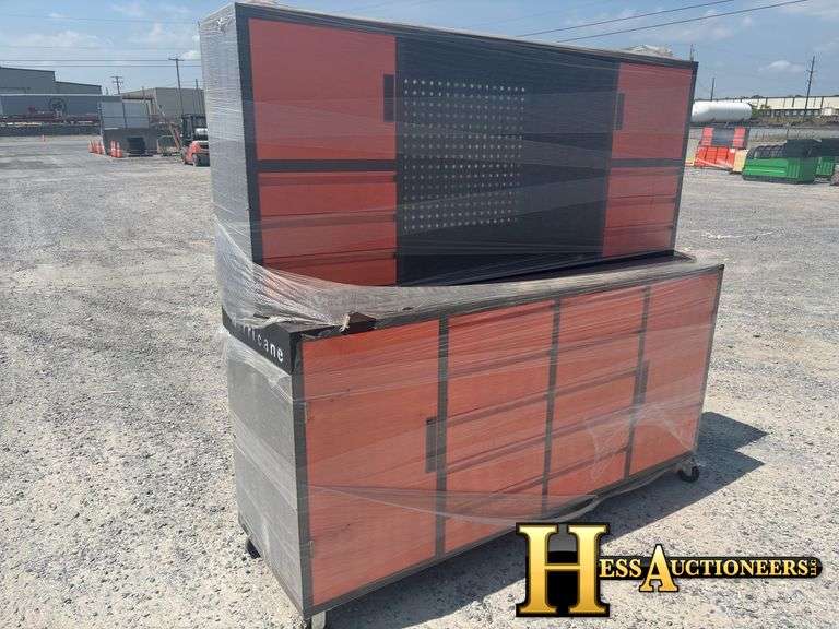 TOOL CABINET/BOX