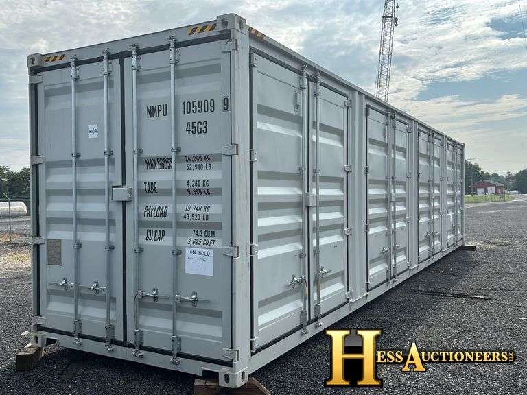 40'  SHIPPING CONTAINER