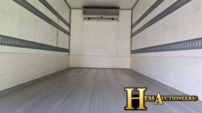 2010  MITSUBISHI  FE180  REEFER BOX TRUCK