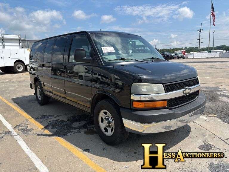 2006  CHEVROLET  EXPRESS  PASSENGER VAN