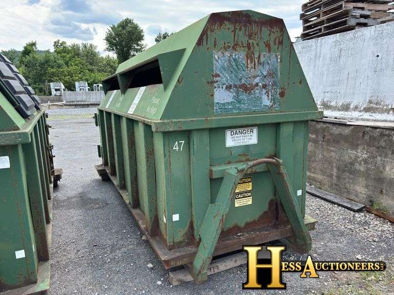 THOMPSON FABRICATION  12 CU YARD  HOOKLIFT  CONTAINER