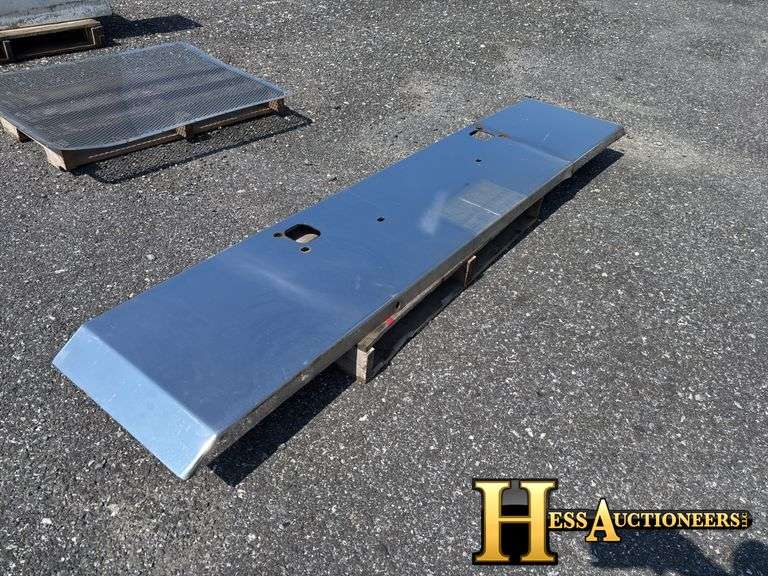 BUMPER   TRUCK PART