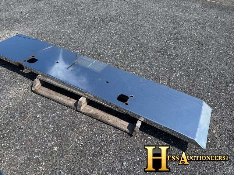 BUMPER   TRUCK PART