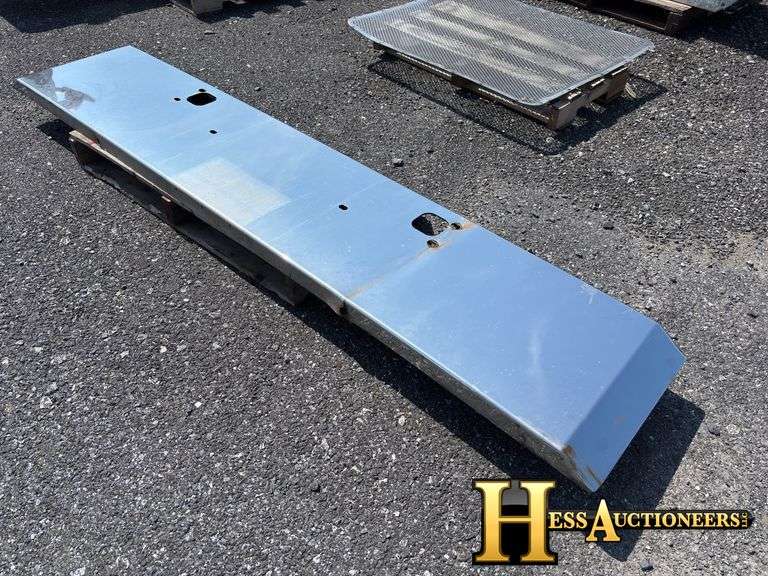 BUMPER   TRUCK PART