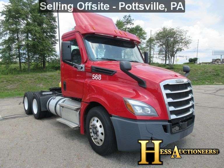 2021  FREIGHTLINER  CASCADIA  T/A DAYCAB