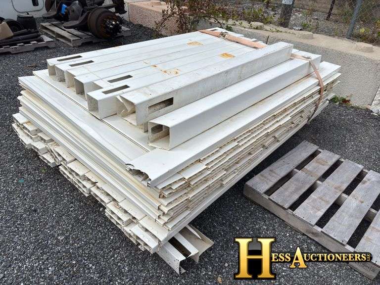 VINYL   FENCING