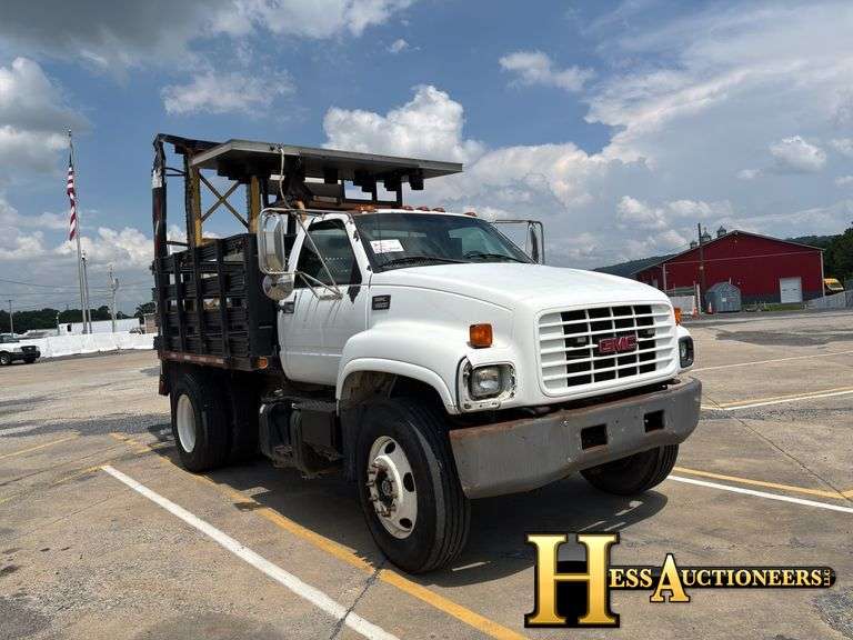 2001  GMC  C6500  FLATBED TRUCK