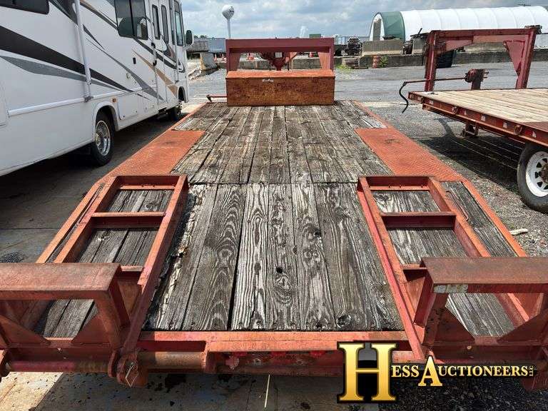 1993  CUSTOM  4T400GN  26'  GOOSENECK TRAILER