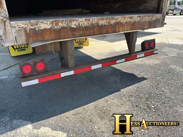 2012  UTILITY   53'  VAN TRAILER