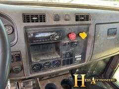 2016  PETERBILT  337  UTILITY TRUCK