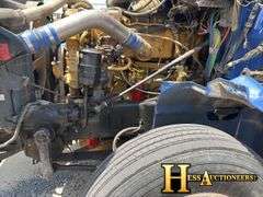 2002  INTERNATIONAL  9400  T/A SLEEPER
